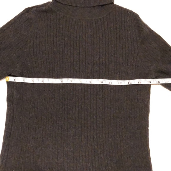 Fashion Essentials charcoal grey turtleneck sweater. Ladies size Med. - Picture 3 of 7